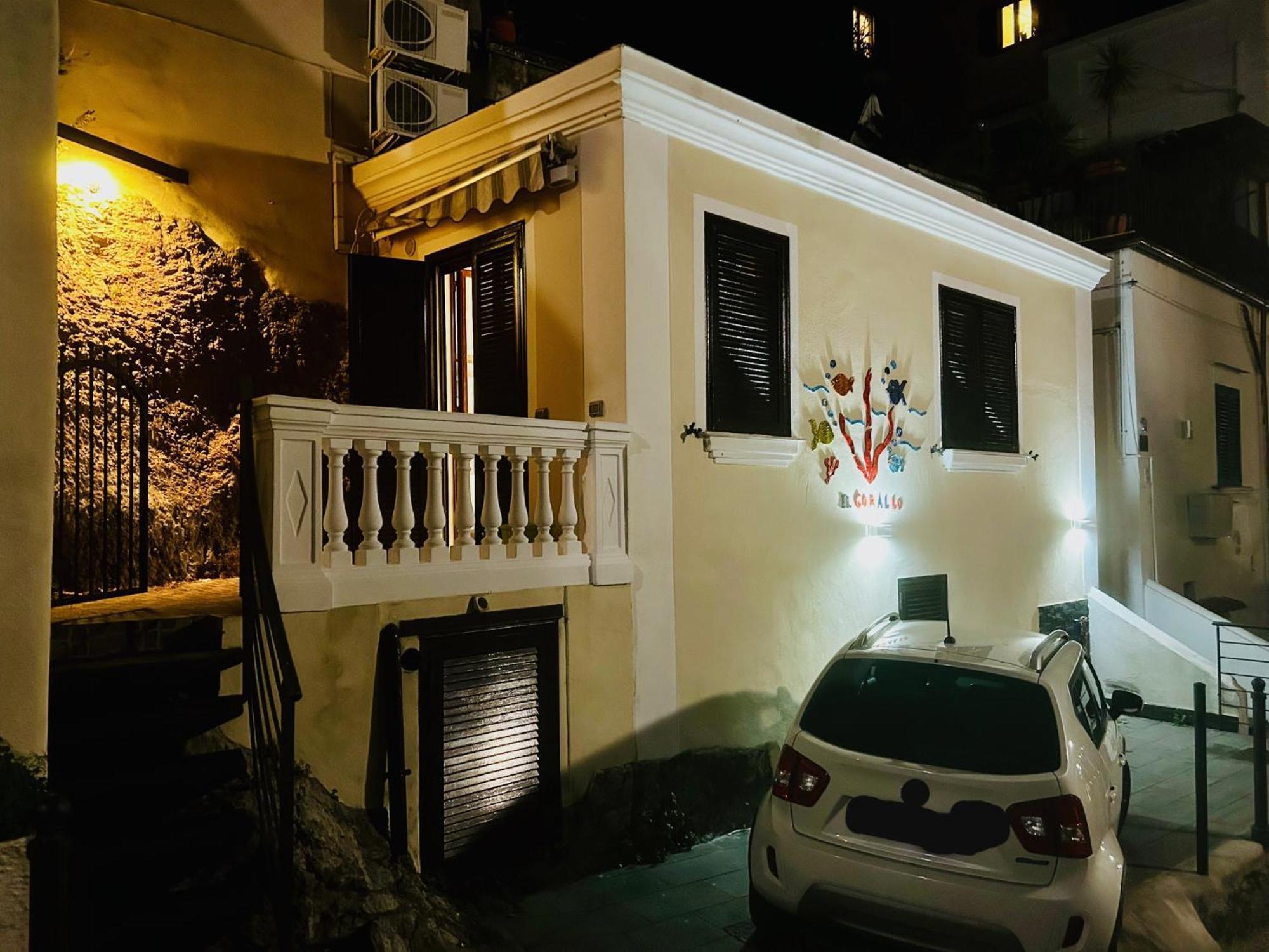 Il Corallo Vietri Bagian luar foto