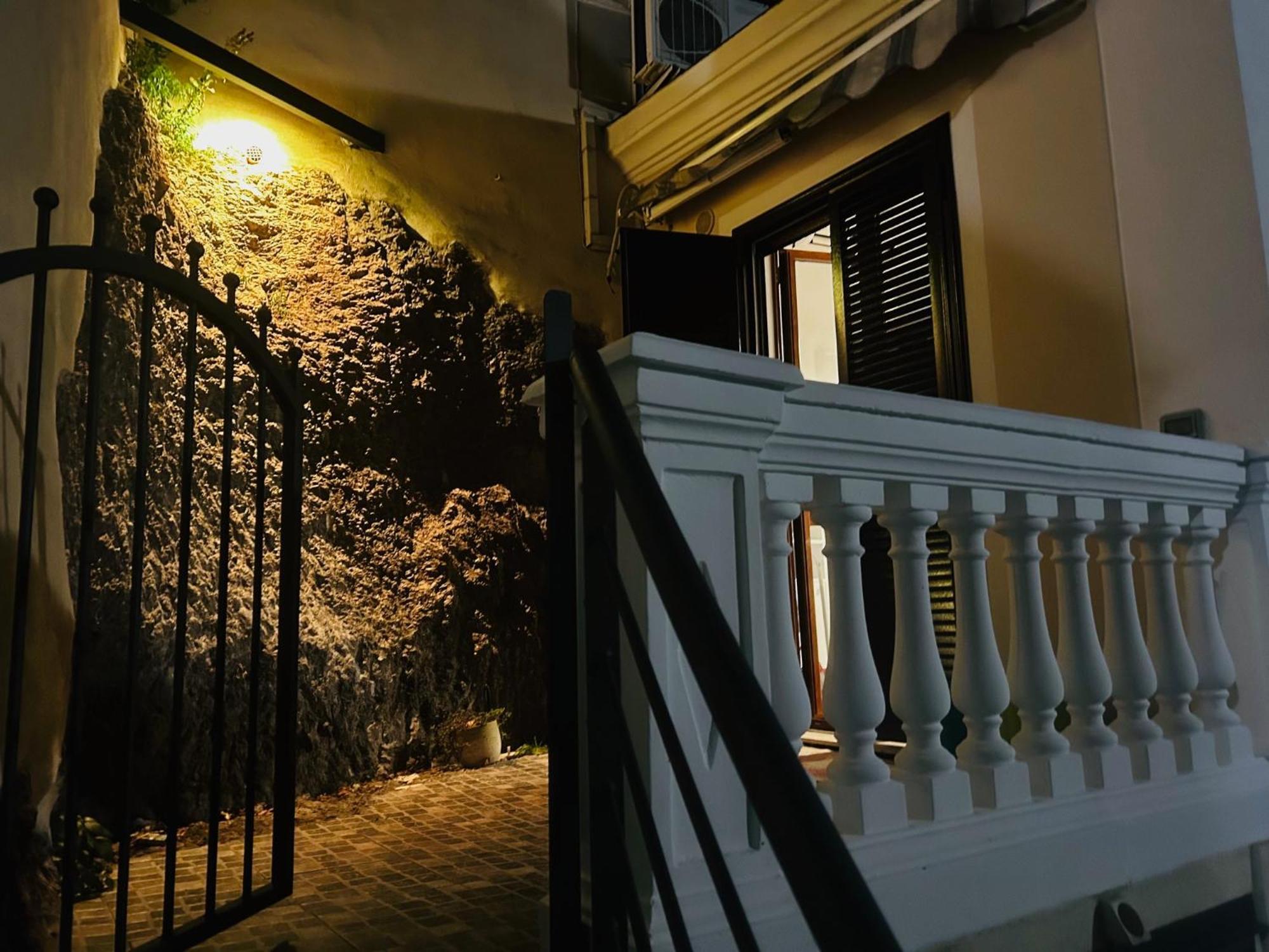 Il Corallo Vietri Bagian luar foto